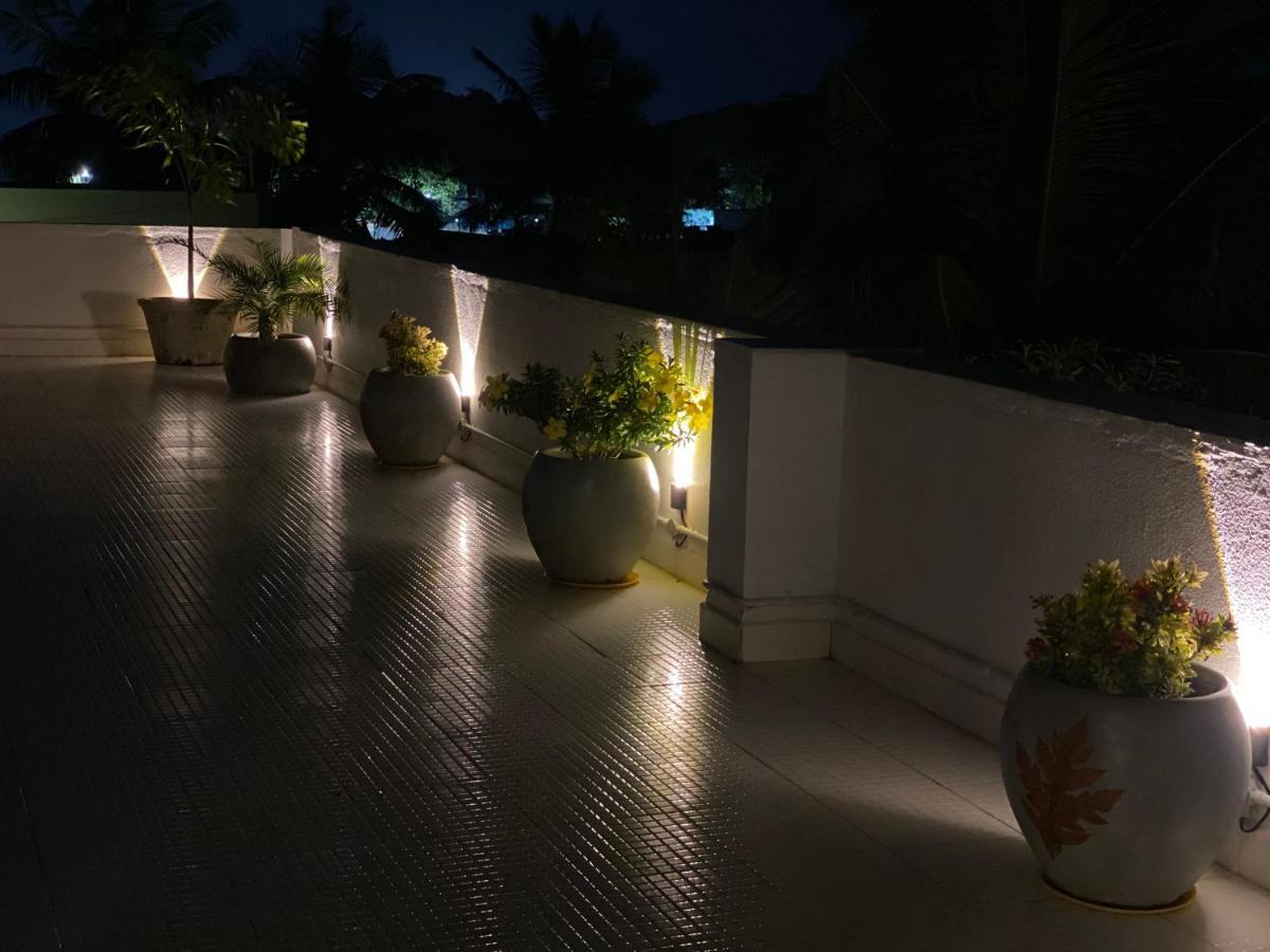 La Paradise Luxury - Tie Hotels & Resorts Puduccseri Kültér fotó